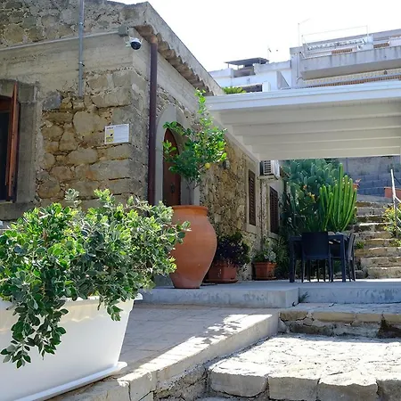 La Casa Dei Due Ulivi بيت للعطل